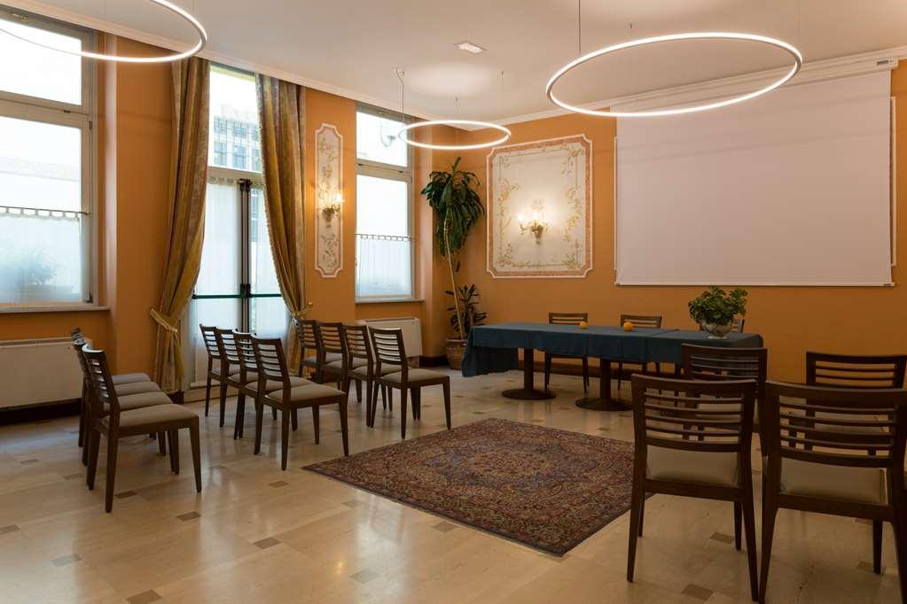 Hotel Palazzo Lovera Cuneo Facilities photo