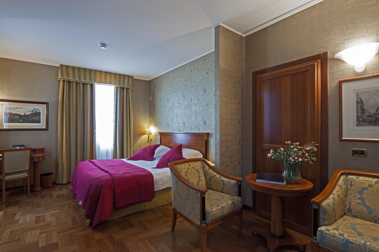 Hotel Palazzo Lovera Cuneo Exterior photo